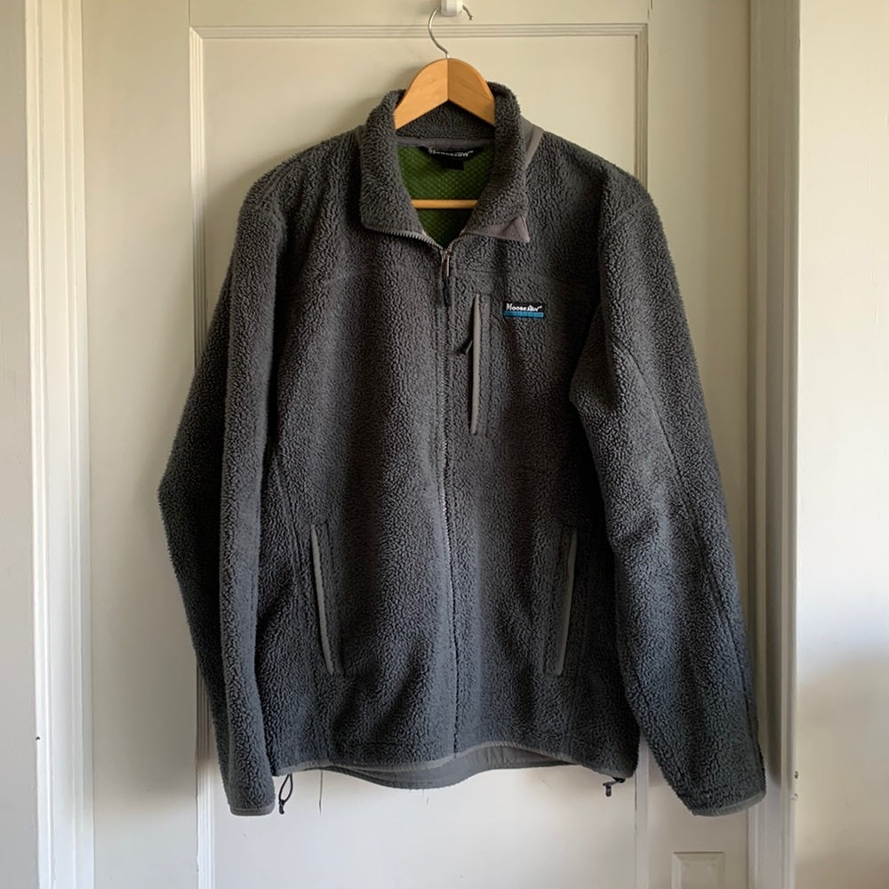 Moosejaw men’s size medium jacket Gray
